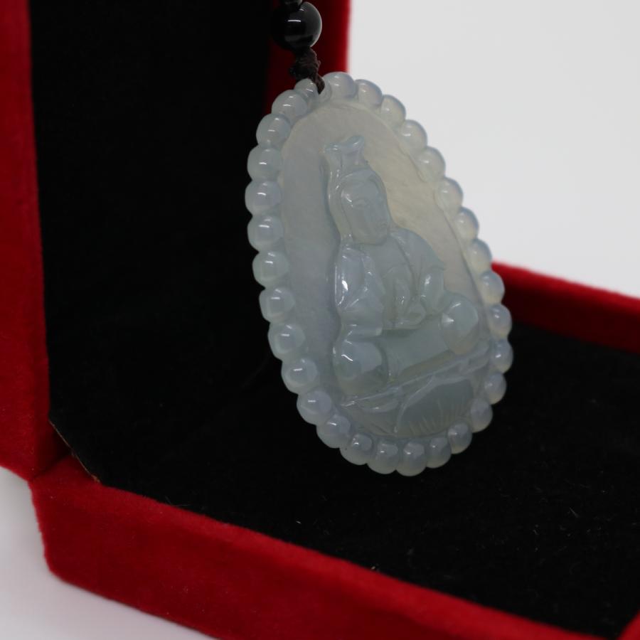 訳あり　ご縁　縁起観音菩薩　ミャンマー天然翡翠　ジェイダイト　ヒスイ　ペンダントヘッド　A貨　天然石　ネックレス　観音様　お守り　男女兼用 |  | 05