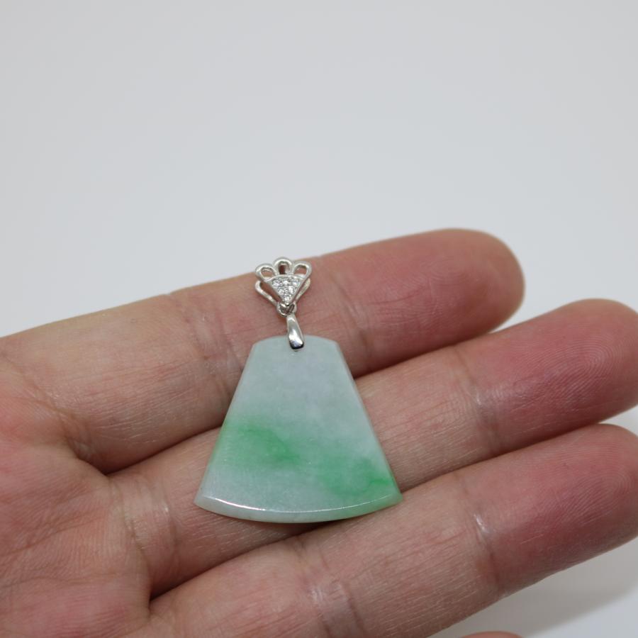 平安無事牌お守り　プレート　ミャンマー天然翡翠　A貨 ジェイダイト　ヒスイ　ペンダントヘッド　 天然石　送料無料 送料無料 |  | 03