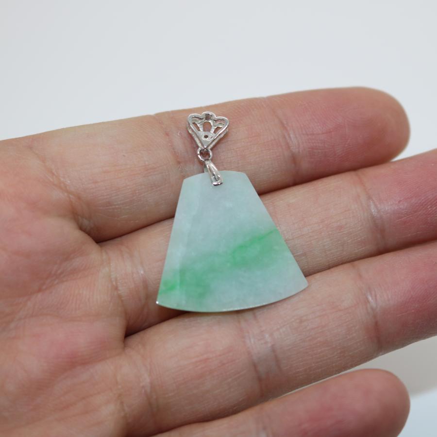 平安無事牌お守り　プレート　ミャンマー天然翡翠　A貨 ジェイダイト　ヒスイ　ペンダントヘッド　 天然石　送料無料 送料無料 |  | 04