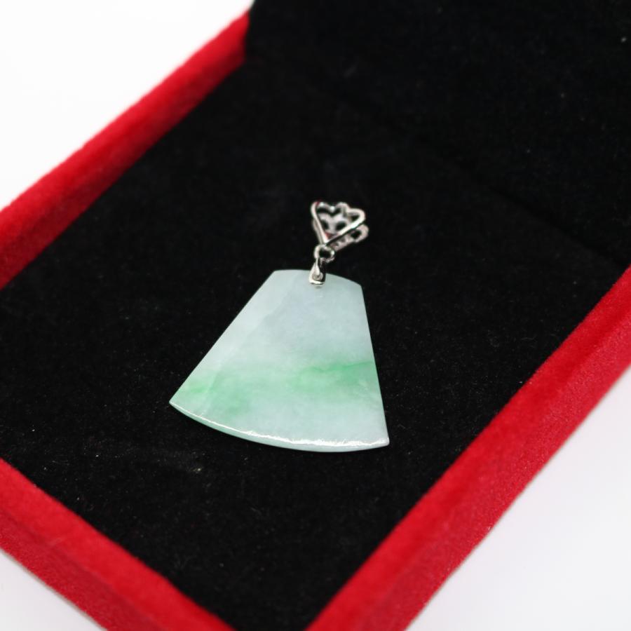 平安無事牌お守り　プレート　ミャンマー天然翡翠　A貨 ジェイダイト　ヒスイ　ペンダントヘッド　 天然石　送料無料 送料無料 |  | 08