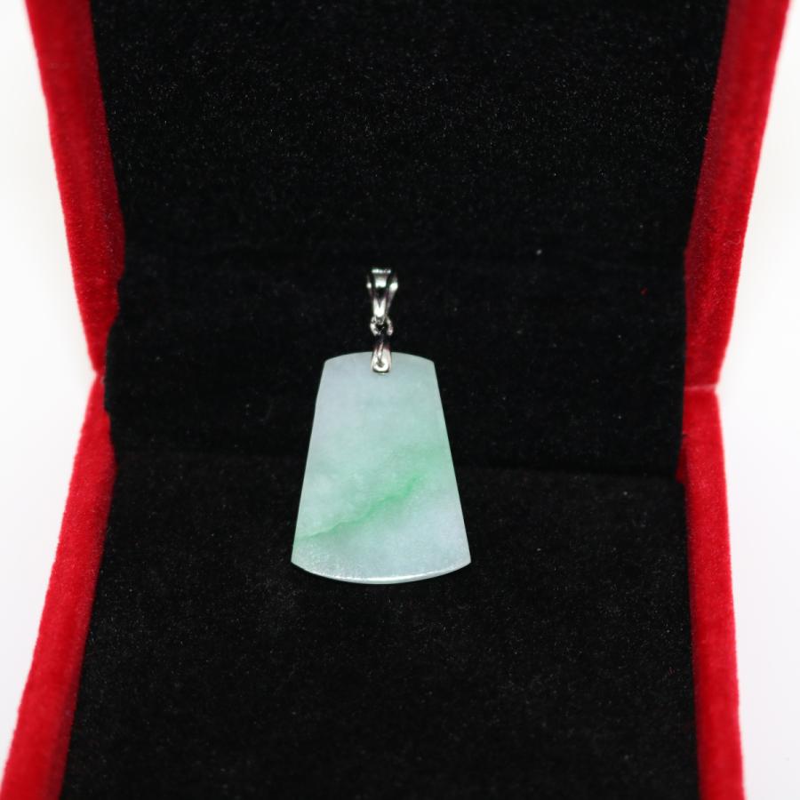 平安無事牌お守り プレート ミャンマー天然A貨翡翠 ジェイダイト