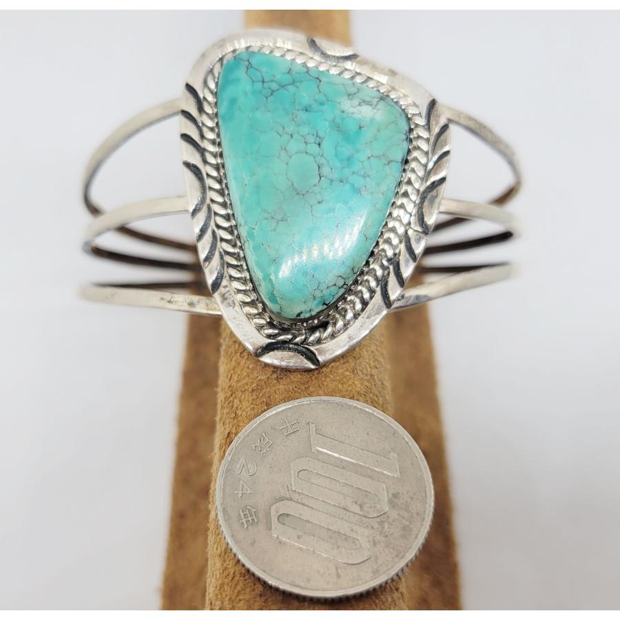 インディアンジュエリー 天然 ターコイズ バングル 26 純銀 ネイティブ