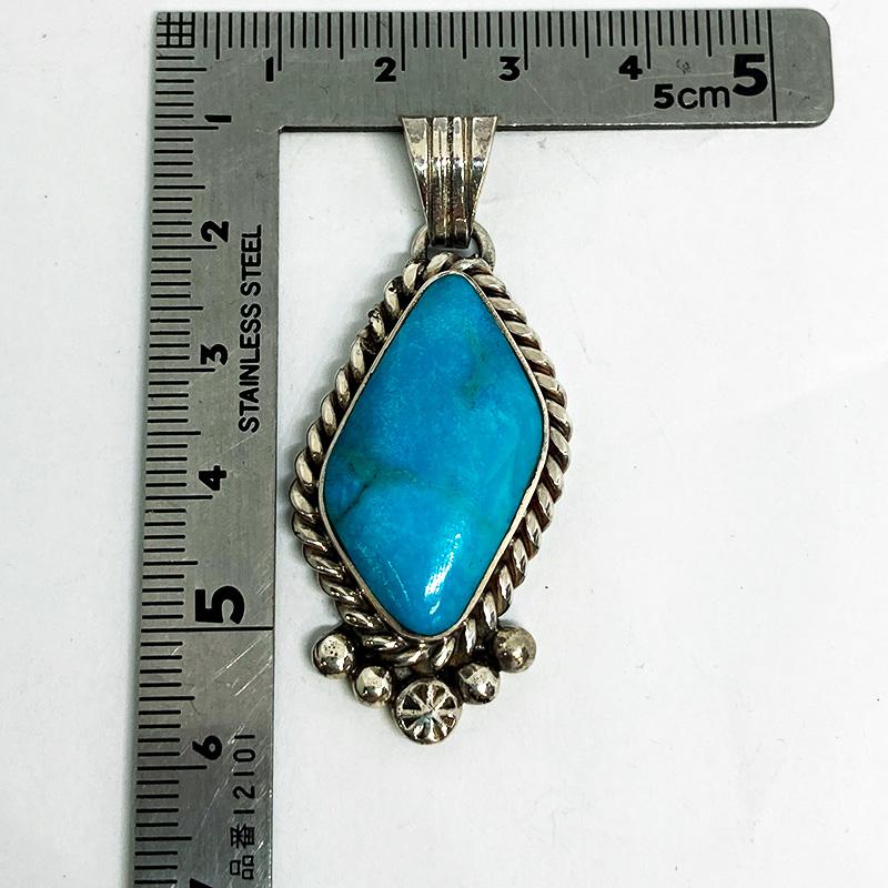 インディアンジュエリー ターコイズ ペンダントトップ IT055