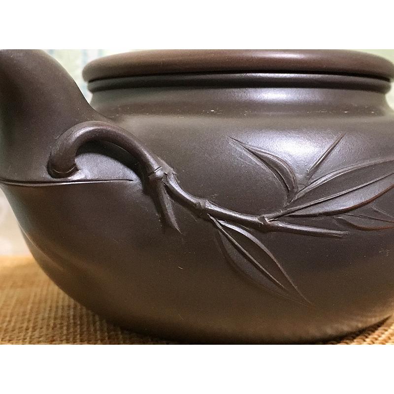 中国　紫砂　朱泥　竹文　蝉摘　急須　茶壷　在銘　C　R6164 中国 欽陶居 急須 No.22 窯変平竹節 春風得意 紫泥 白泥 紫砂 茶壷