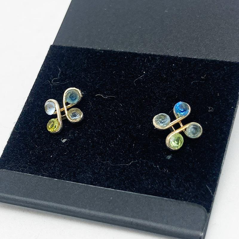 シルバーピアス ジルコニア CZ 十字 クローバー 黄緑 青系 2ペアセット