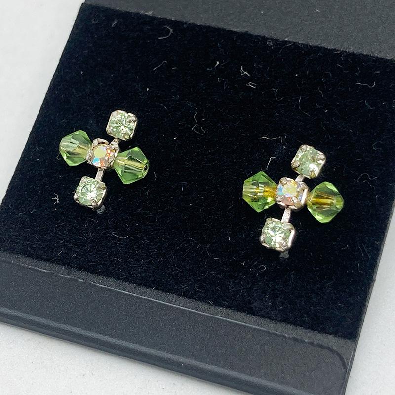 シルバーピアス ジルコニア CZ 十字 クローバー 黄緑 青系 2ペアセット