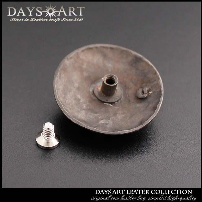 コンチョ ネジ式 シルバープラス製 百合の紋章 : 革財布・シルバー専門