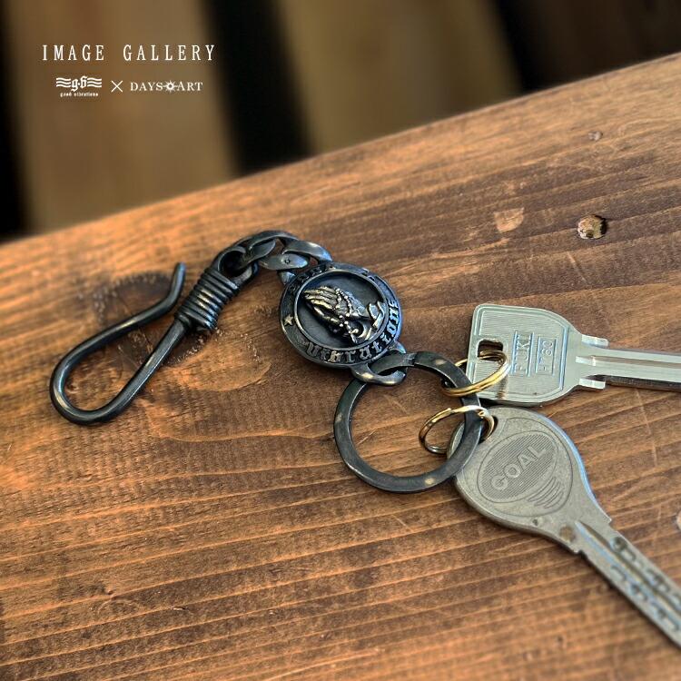 キーホルダー メンズ カラビナ キーフック おしゃれ ベルトループ レディース ブラス 真鍮 プレイングハンズ アンティーク加工 good vibrations | DAYSART | 08