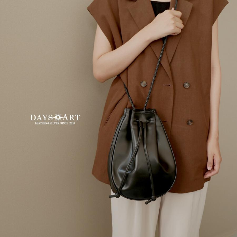 DAYSART（デイズアート） ショルダーバッグ 本革 巾着 スムースレザー