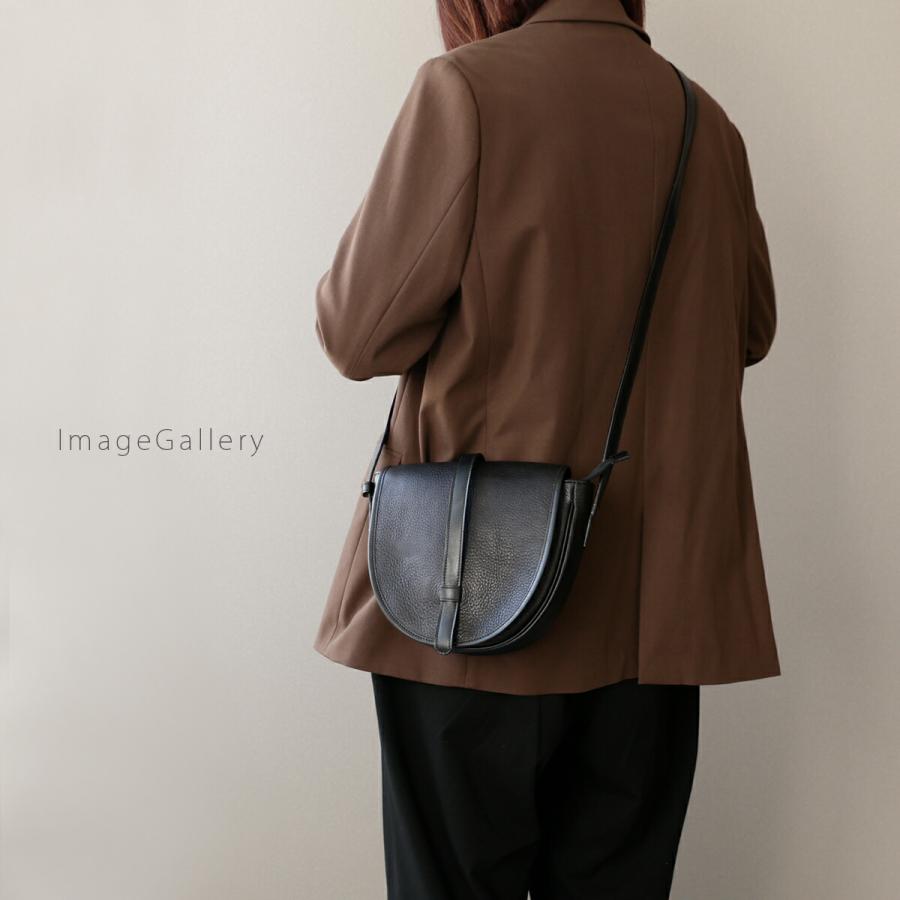 DAYSART（デイズアート） ショルダーバッグ レディース 斜め掛け 半月