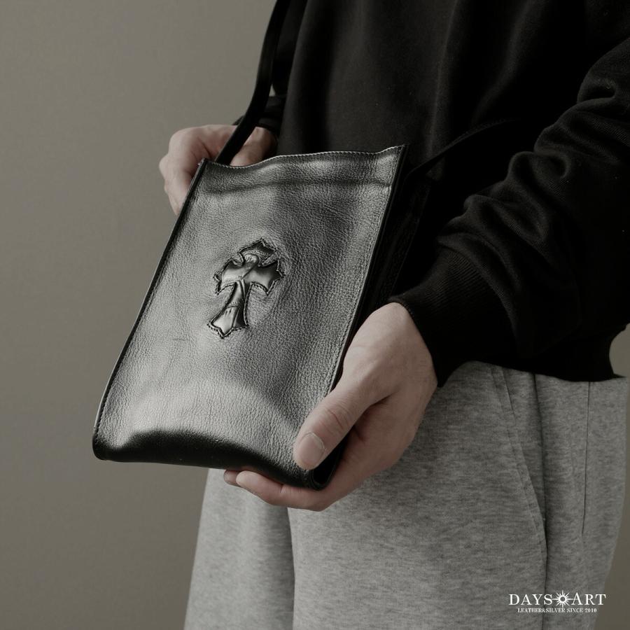 【新品未使用】龍が如く0 レザー ケース スマホショルダー 限定サコッシュ SACOCHE サコッシュ ショルダーバッグ メンズ 本革 レザー 黒 ミニ