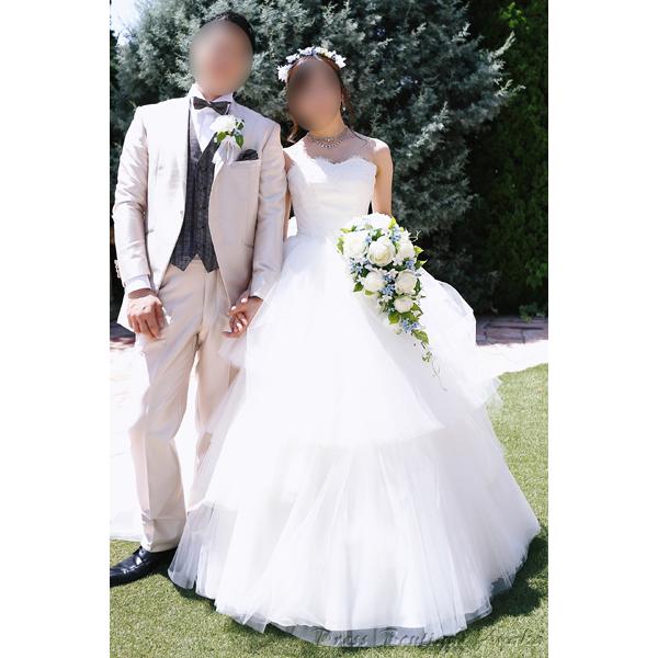 ハートカップの胸元【お家de試着可】9号 ワンオーナー クリーニング済 |  | 09