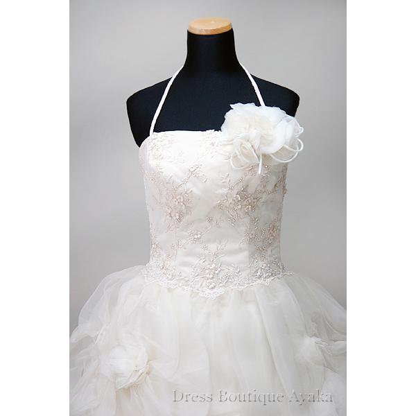 ボリュームのあるフリルが魅力【お家de試着可】9号 ワンオーナー クリーニング済 |  | 02