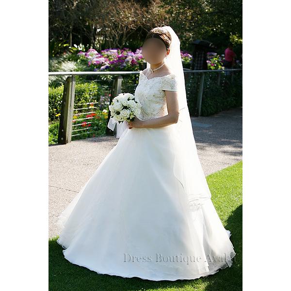 編み上げ調整仕様 小物も揃った ワンオーナー クリーニング済 |  | 12