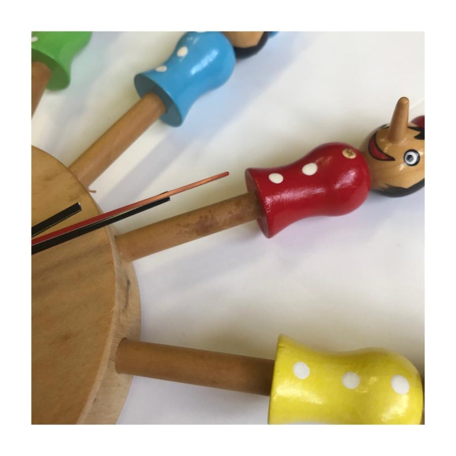 売り切れました！WOODEN WALL CLOCK CROWN　ピノキオ |  | 02