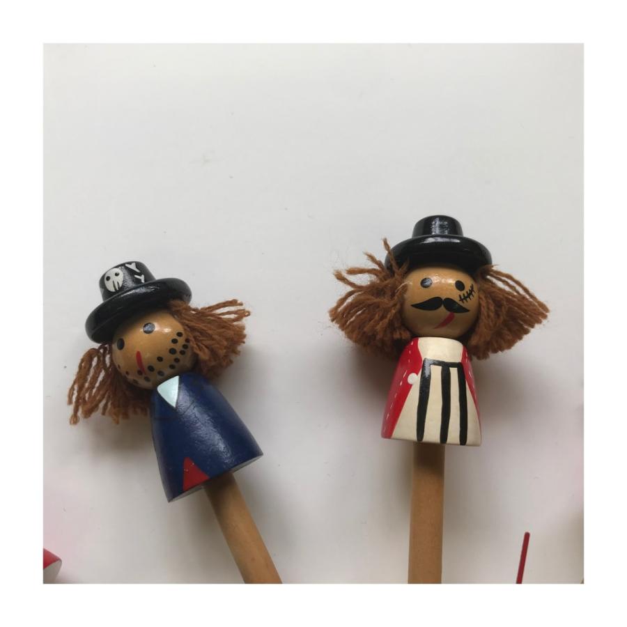 売り切れました！WOODEN WALL CLOCK CROWN　パイレーツ |  | 05