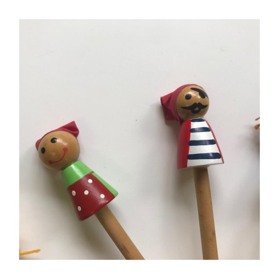 売り切れました！WOODEN WALL CLOCK CROWN　パイレーツ |  | 06