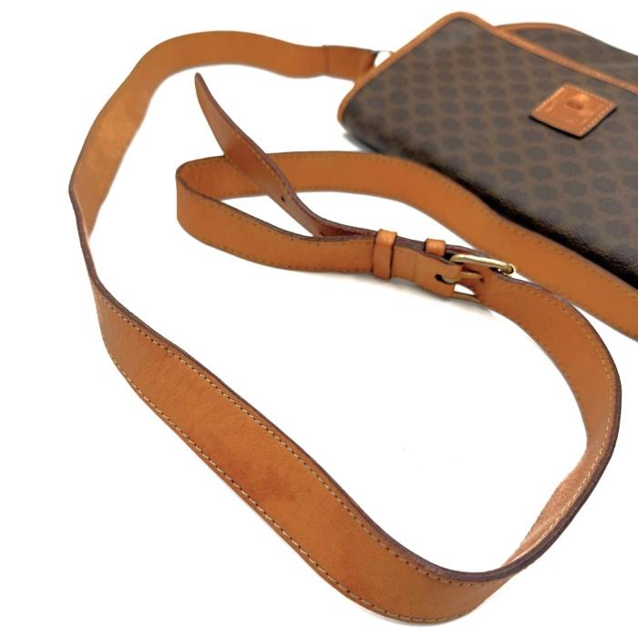セリーヌ CELINE ショルダーバッグ ポシェット マカダム 柄 セリーヌ CELINE ショルダーバッグ ポシェット マカダム 柄