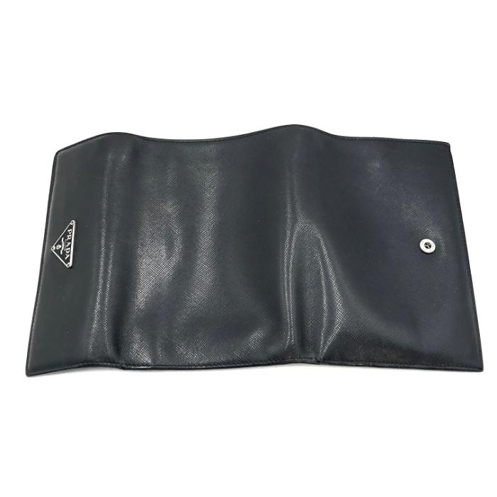 プラダ PRADA 二つ折り財布 ロゴプレート ウォレット 蓋付き