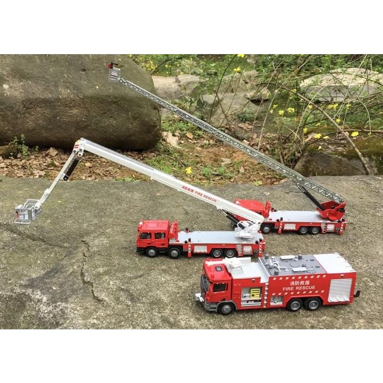 おもちゃ ミニカー 消防車 ロングはしご車 １ ５０ 長いはしごを伸ばして遊んで楽しさ倍増 火災はしご クライミング車 子供の教育おもちゃ Omochakuruma006 D C Select 通販 Yahoo ショッピング