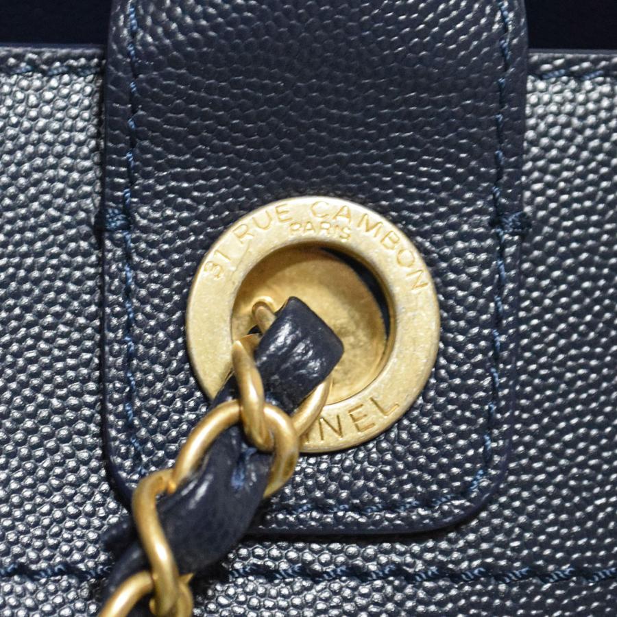 CHANEL（シャネル） 美品 ドーヴィル スタッズ 2way チェーントート 
