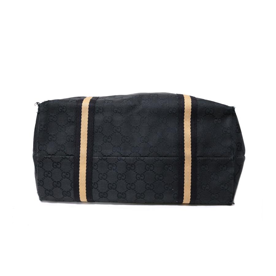 GUCCI（グッチ） GGキャンバス シェリーライン チャーム 黒