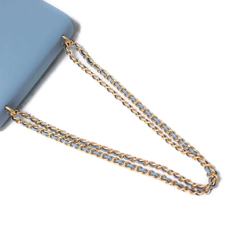 美品✨バーバリーブルーレーベル ショルダーバッグ レザー ロゴ刺繍 ゴールド金具 美品✨バーバリーブルーレーベル ショルダーバッグ レザー ロゴ