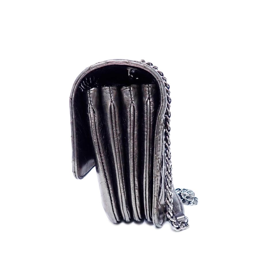 CHANEL（シャネル） マトラッセ パテントレザー Wチェーン メタリック