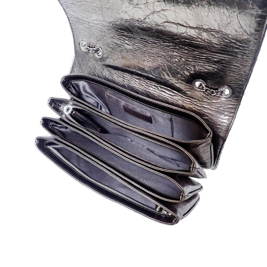 CHANEL（シャネル） マトラッセ パテントレザー Wチェーン メタリック