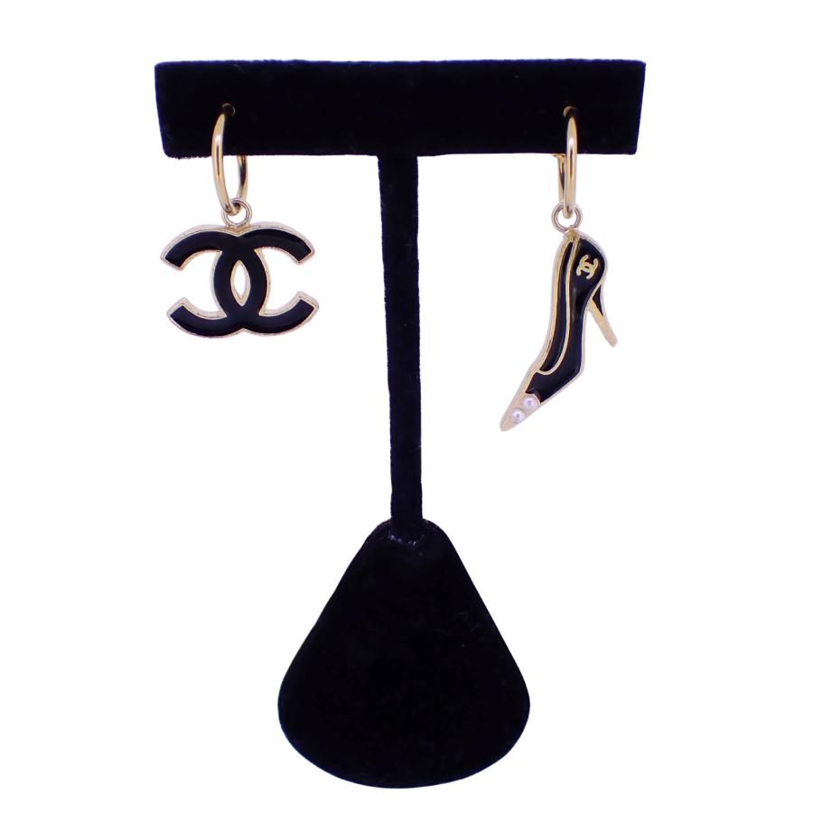 CHANEL（シャネル） ココマーク パンプス モチーフ フェイクパール