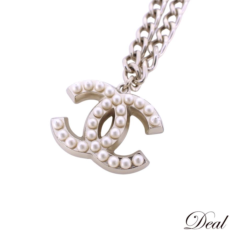CHANEL（シャネル） ココマーク ラインパール シルバー 04A 