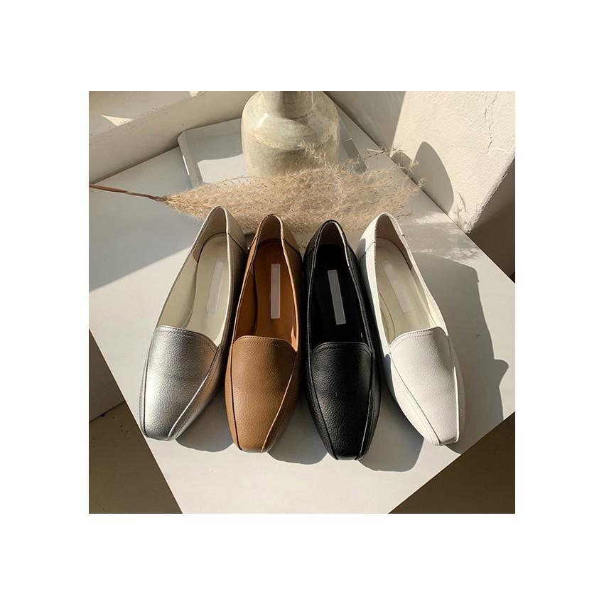 ローファー レディース フラットシューズ スクエアトゥ 牛革 黒 白