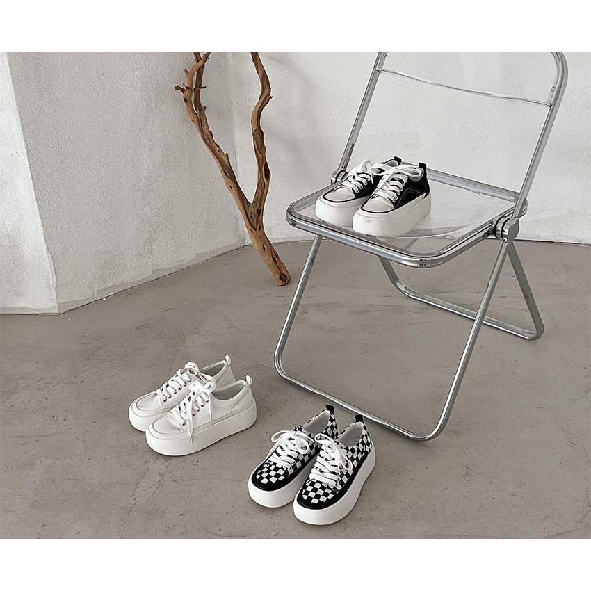 スニーカー 靴紐 厚底 ウェッジソール フラット レディース 黒 白