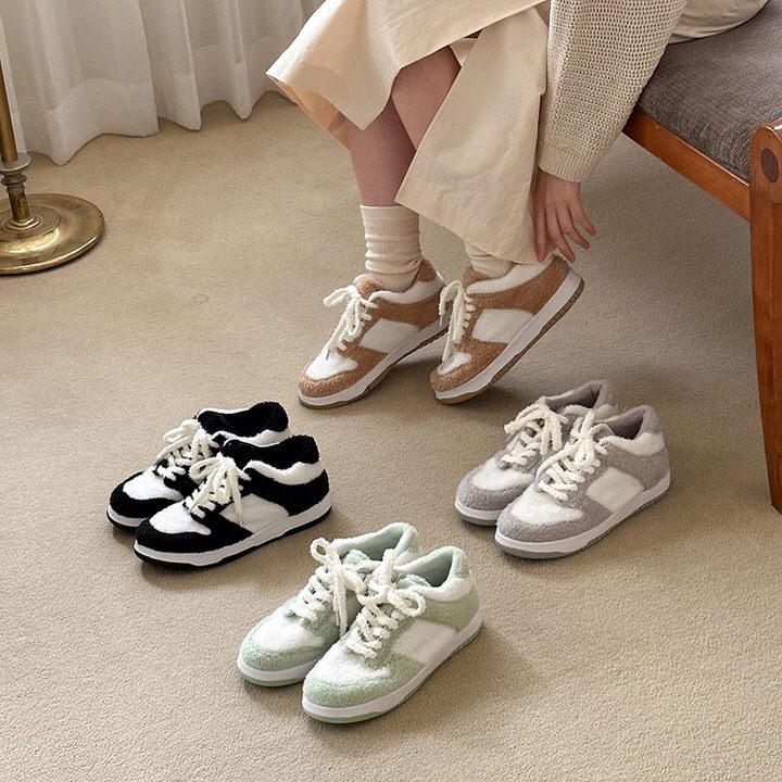 D.A.T.E. モコモコ　ホワイトファースニーカー D.A.T.E. モコモコ ホワイトファースニーカー 【公式通販】