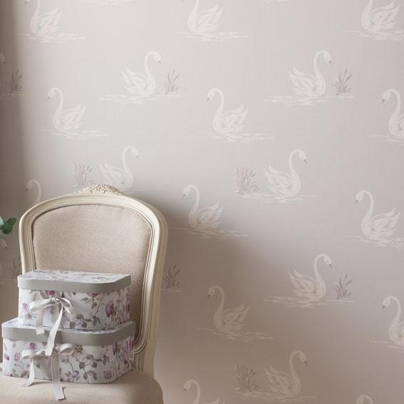 LAURA ASHLEY - ローラアシュレイ UK製壁紙　バタフライガーデン　新品1本から 壁紙 クロス 花柄 輸入壁紙 ローラアシュレイ 113371 Eglantine