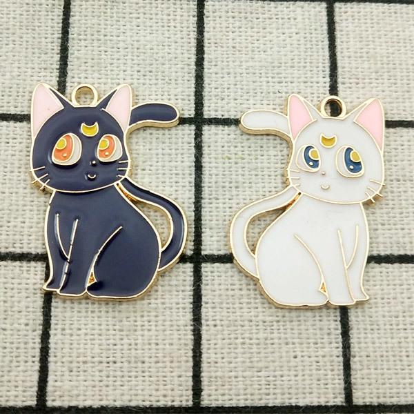 アニメっぽい月マークを付けたネコのチャーム 2カラー かわいいアンティークチャーム ねこ 猫 エナメル Acecartoonmooncat デコパーツのデコちゃん 通販 Yahoo ショッピング