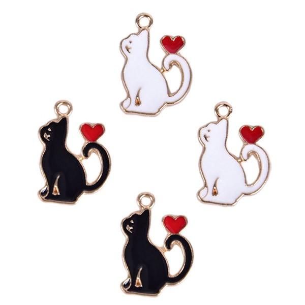 しっぽにハートを付けたネコ☆かわいいアンティークチャーム ねこ 猫