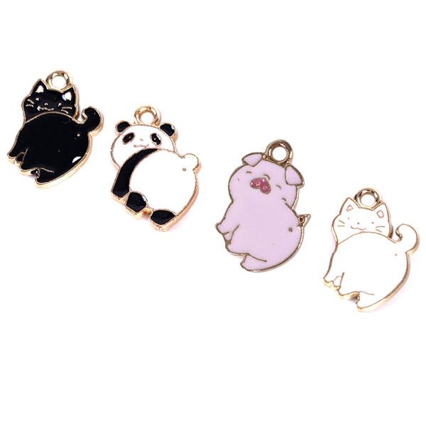 後ろを振り返るネコとパンダとブタ かわいいアンティークチャーム ねこ 猫 エナメル Acenamellbcats デコパーツのデコちゃん 通販 Yahoo ショッピング