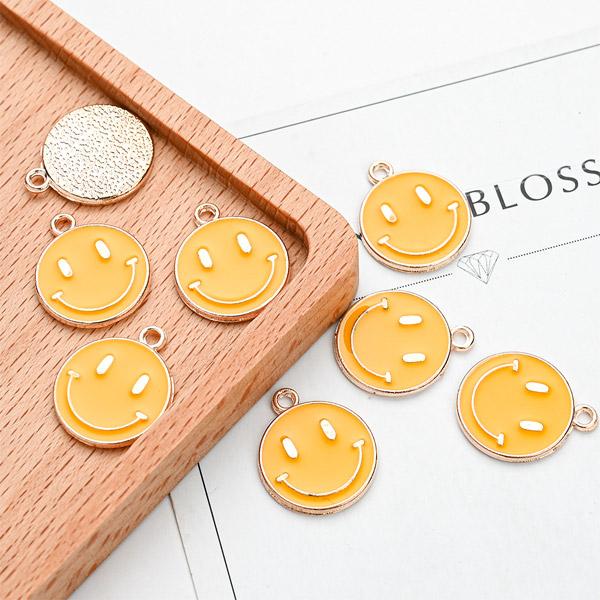 にっこりスマイル2☆6カラー☆かわいいアンティークチャーム エナメル