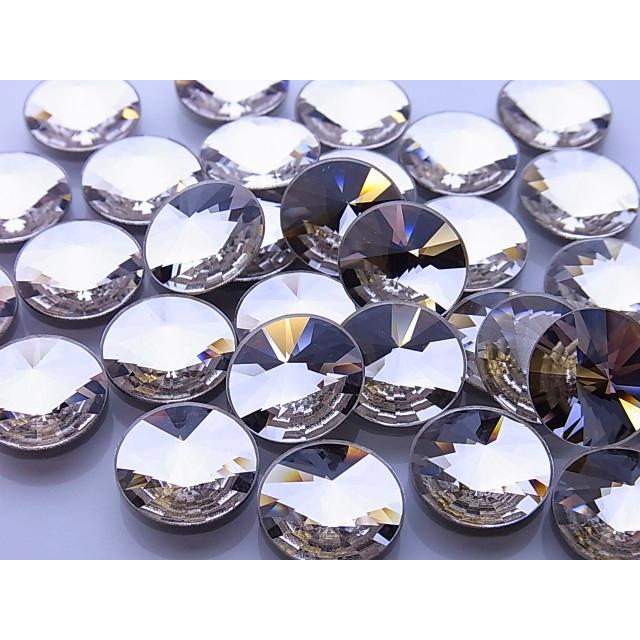 スワロフスキー 円すい形 クリスタル 16 x 16mm(10粒入り