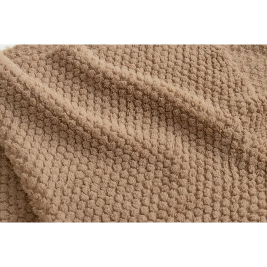 デコレクションズ カット済生地・布≪パイナップルボア生地ぽこぽこ