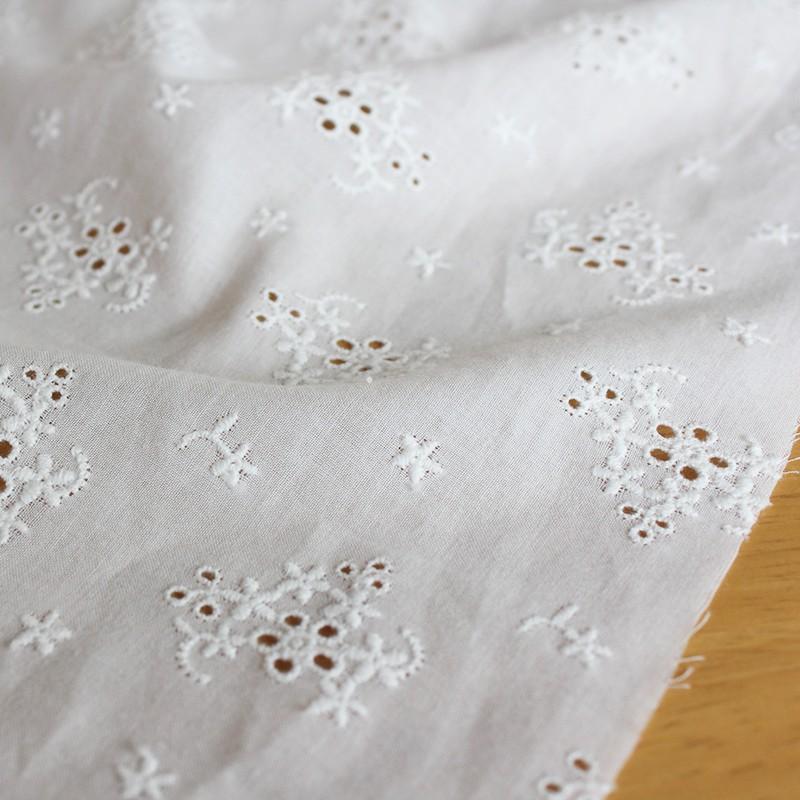生地 布 Lace 016 Pitit Fleur カットワークレース生地 幅148cm 10cm単位販売 Sl001p デコレクションズ Yahoo 店 通販 Yahoo ショッピング