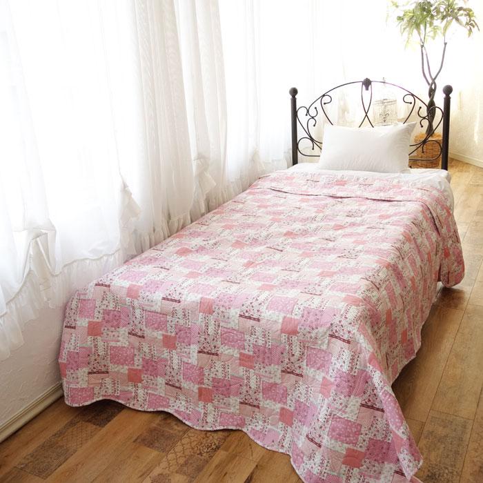 長方形190×240cm パッチワーク柄 キルト マルチカバー ベッド