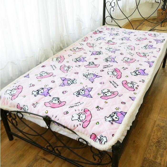 sanrio サンリオキャラクターズ マイメロディ＆クロミ あったか敷き