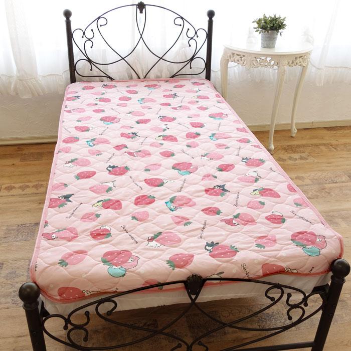 sanrio（サンリオ） サンリオキャラクターズ 冷感敷きパッド イチゴ柄