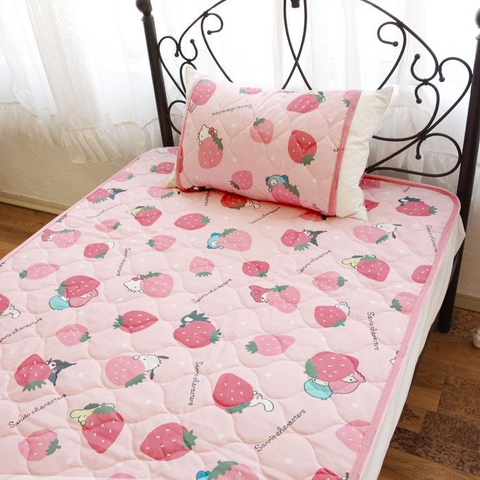 sanrio（サンリオ） サンリオキャラクターズ 冷感敷きパッド イチゴ柄