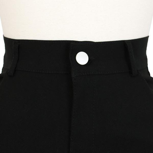 KRY チャイナボタン&ファスナー ハーネスガーターショートパンツ KRY ハーネスガーター付ショートパンツ - メルカリ