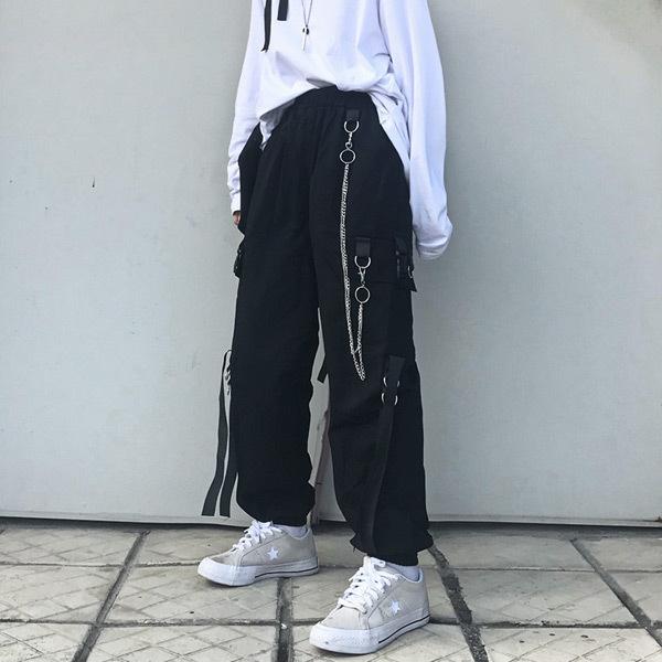 カーゴジョガーパンツ シルバーチェーン付き ブラック 無地  ダンス 衣装 韓国 ヒップホップ レディース | 