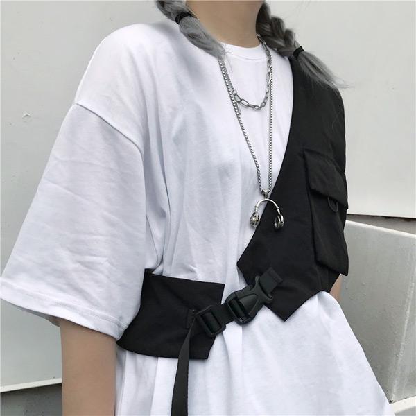 ワンショルダーベスト フラップポケット付き ブラック ダンス 衣装 ヒップホップ コスチューム 韓国ファッション 個性的 服 原宿系 |  | 01