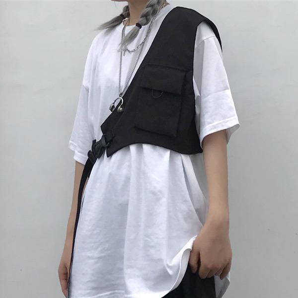 ワンショルダーベスト フラップポケット付き ブラック ダンス 衣装 ヒップホップ コスチューム 韓国ファッション 個性的 服 原宿系 |  | 06